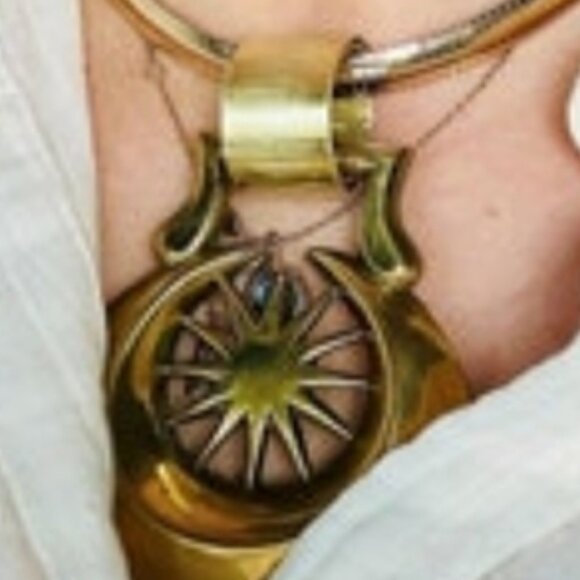 Show Some Brass! Horse Tack Medallion: Lion - Picture 4 of 5